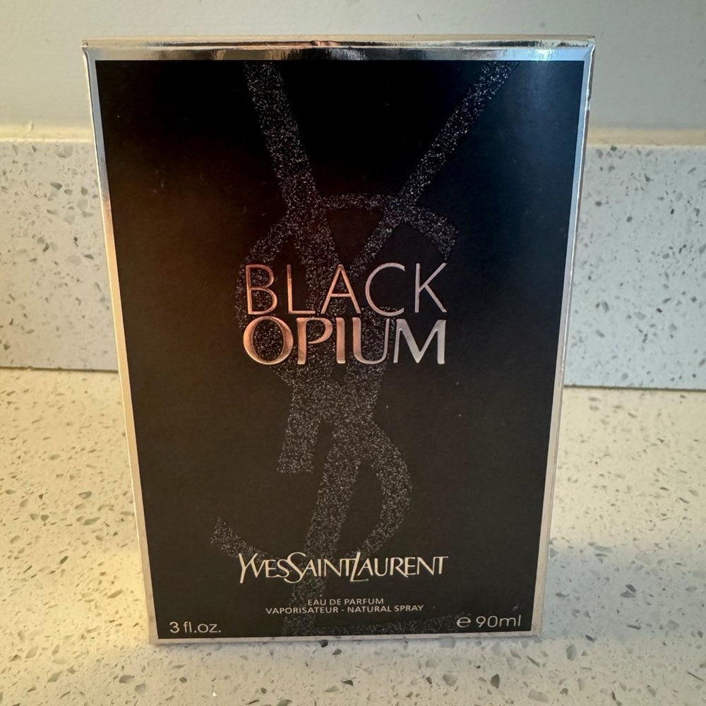 Yves Saint Laurent Black Opium Eau de Parfum